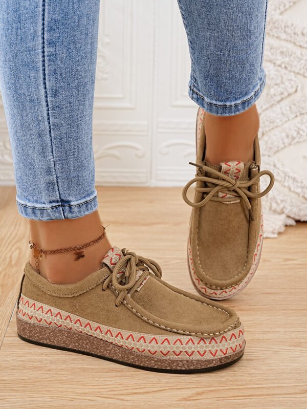 New autumn/winter retro classic casual loafers for women