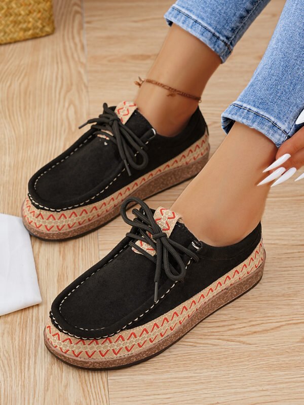 New autumn/winter retro classic casual loafers for women