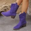 2025 New Retro Pointed Toe Western Cowboy Style Plus Size Embroidered Women's Ankle Boots
