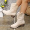2025 New Retro Pointed Toe Western Cowboy Style Plus Size Embroidered Women's Ankle Boots